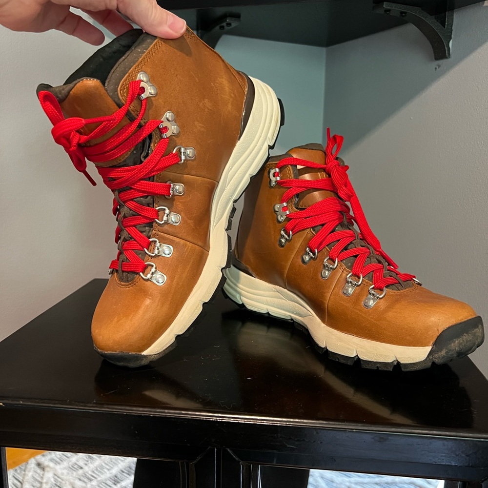 Danner Women's Lace Up Boots in Brown and Red